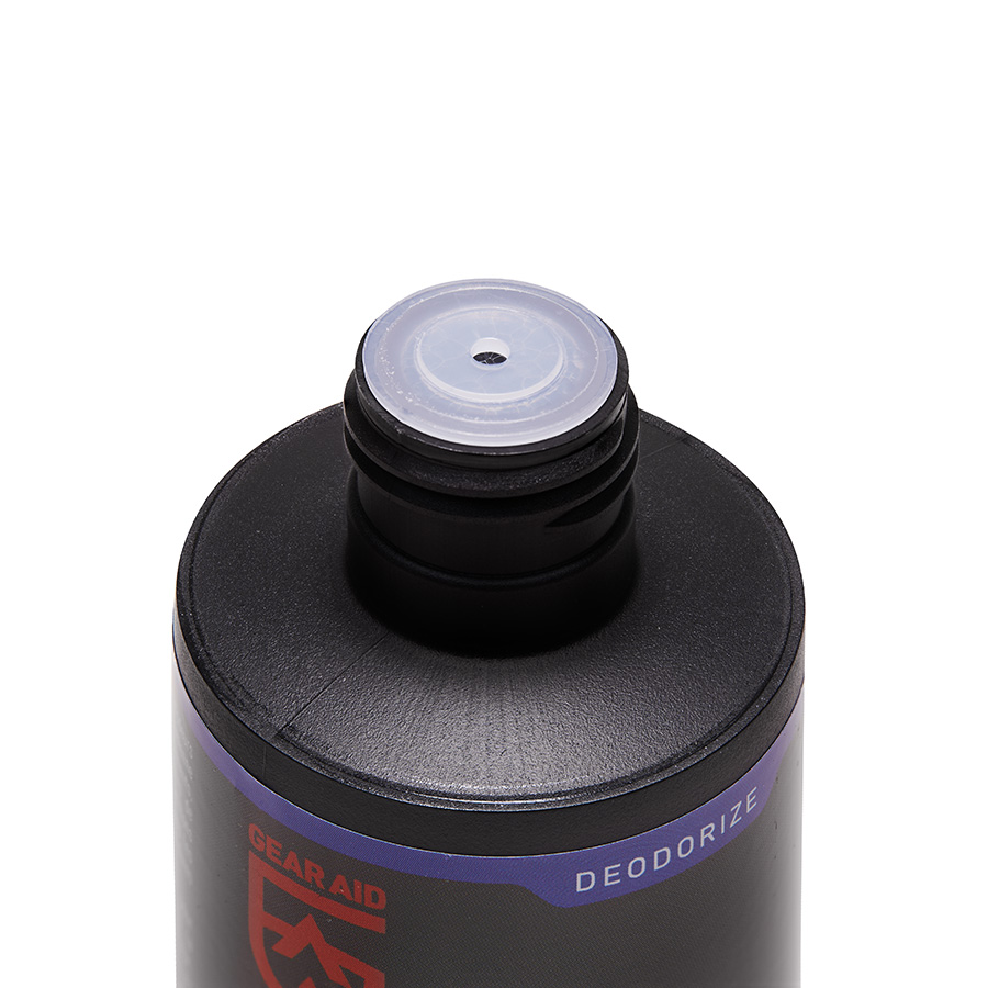 GearAid Revivex Odor Eliminator Geruchsstopper zur Reinigung  für Neoprenanzüge, Gummistiefel, Bekleidung was nicht in der Waschmaschine gewaschen werden kann