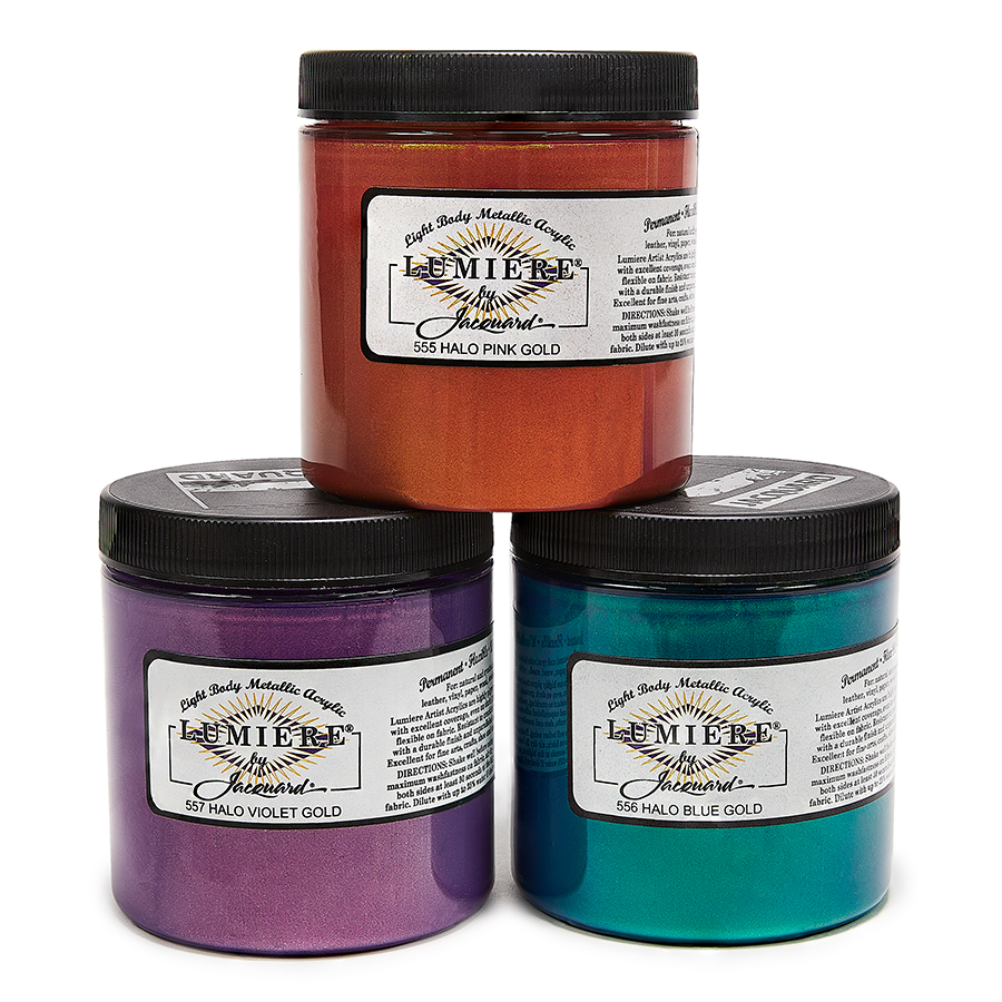 LUMIERE METALLIC & PERLISH COLOURS 67 ML - JACQUARD 41 opaque, high quality metallic colours for textiles, leather. Vinyl, plastic & rubber, Extremely flexible - does not crack & flake off, Very suitable for shoes & sneakers.